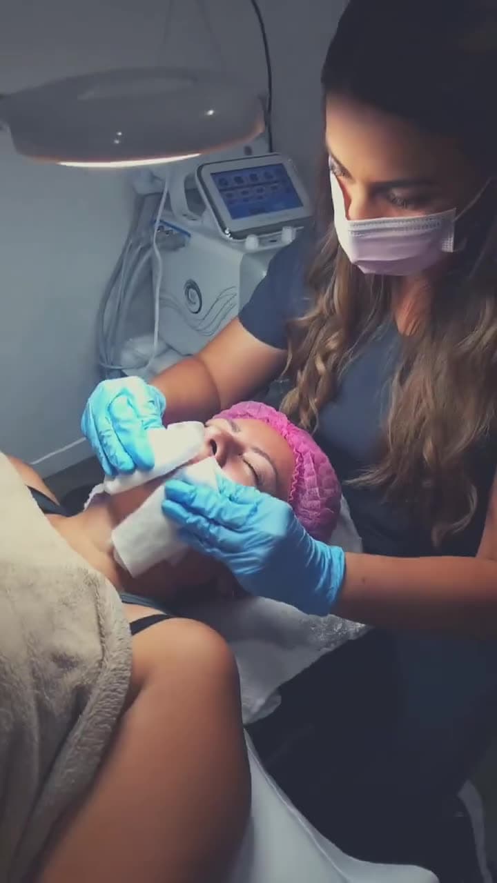 Video de contenido para una marca de belleza: tratamiento estético en cabina